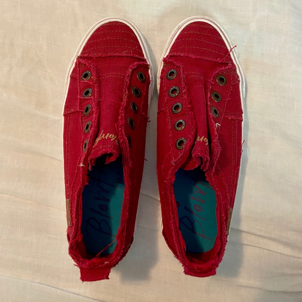 Women’s shoes